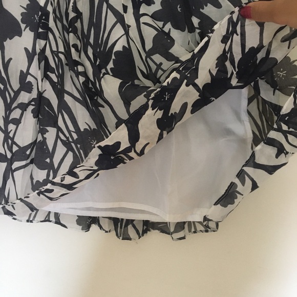Floral Midi Skirt - Picture 4 of 4